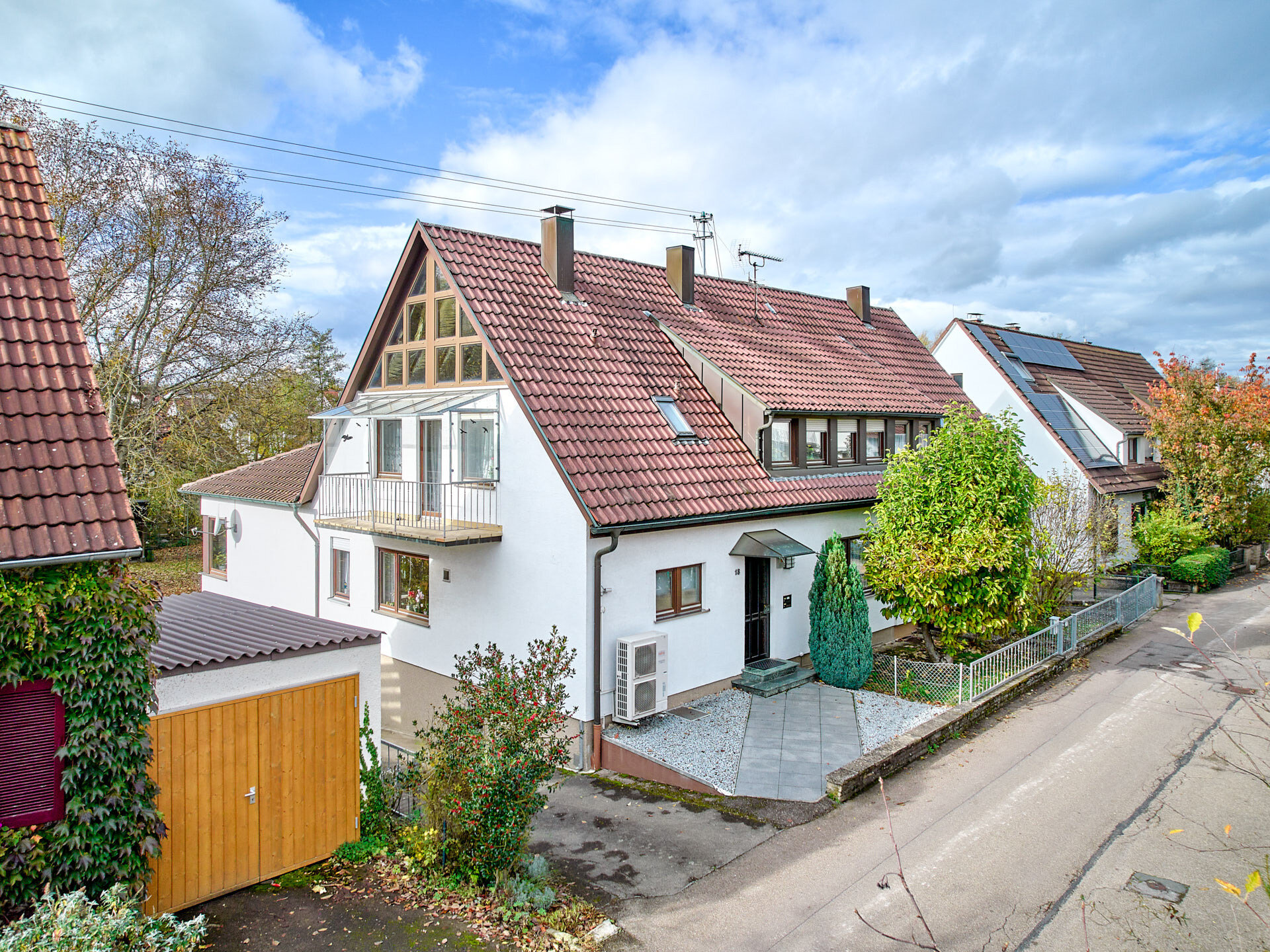 Doppelhaushälfte zum Kauf 595.000 € 7 Zimmer 180 m²<br/>Wohnfläche 730 m²<br/>Grundstück Südwest Kirchheim 73230