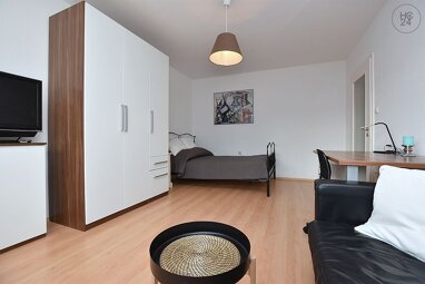 Wohnung zur Miete Wohnen auf Zeit 950 € 1 Zimmer 37 m² frei ab 01.06.2024 An der Burg Stuttgart 70192