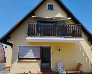 Einfamilienhaus zum Kauf 415.000 € 6 Zimmer 130 m² 1.014 m² Grundstück frei ab 01.11.2024 Waldbrunn 97295