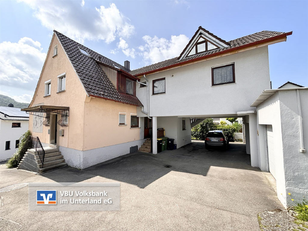 Mehrfamilienhaus zum Kauf 490.000 € 7 Zimmer 214 m²<br/>Wohnfläche 599 m²<br/>Grundstück Gronau Oberstenfeld 71720