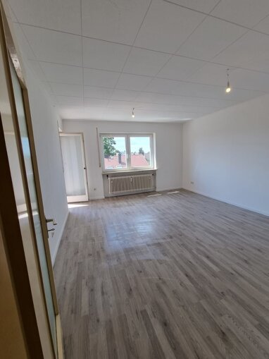 Wohnung zum Kauf 181.000 € 2 Zimmer 56 m² 3. Geschoss frei ab sofort Regelsbacher Straße 11a Deutenbach Stein 90547