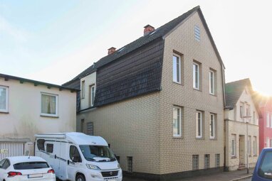 Mehrfamilienhaus zum Kauf 374.500 € 8 Zimmer 203,3 m² 235,3 m² Grundstück Cuxhaven Cuxhaven 27472