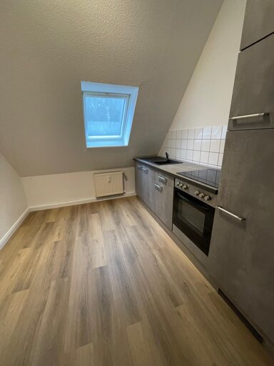 Wohnung zur Miete 780 € 4 Zimmer 100 m² 2. Geschoss frei ab sofort Schönberg Schönberg 23923