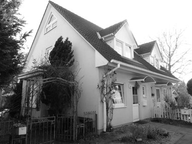 Doppelhaushälfte zum Kauf 398.000 € 3 Zimmer 80 m² 197 m² Grundstück Alt-Hohenschönhausen Berlin 13053