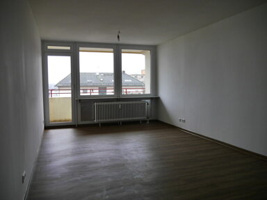 Wohnung zur Miete 754 € 2 Zimmer 65,5 m² 4. Geschoss frei ab 25.12.2024 Goethestr. 136 Bischofsheim Maintal 63477