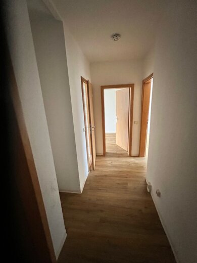 Wohnung zur Miete 360 € 3 Zimmer 59,9 m² 2. Geschoss Bolzeschachtstraße 13 Helbra 06311