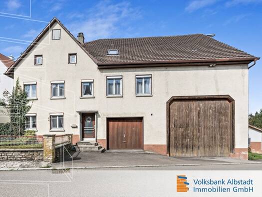 Bauernhaus zum Kauf 94.000 € 7 Zimmer 119,8 m² 607 m² Grundstück Obernheim 72364