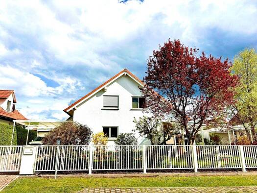 Einfamilienhaus zum Kauf 579.000 € 7 Zimmer 140 m² 640 m² Grundstück Blankenhain 99444