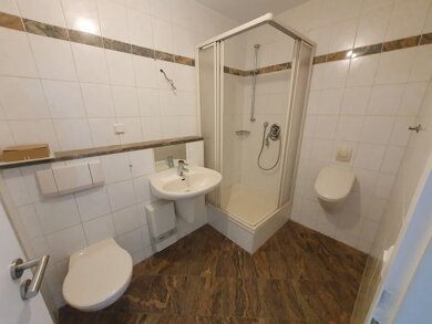 Wohnung zur Miete 830 € 3 Zimmer 120 m² 7. Geschoss Am Bahnhof 4 Siegen Siegen 57072