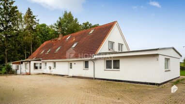 Einfamilienhaus zum Kauf 899.000 € 12 Zimmer 300 m² 4.489 m² Grundstück Großenhof Großenhof 23948