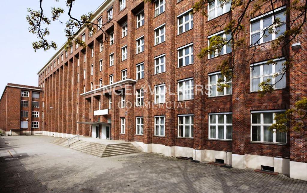 Büro-/Praxisfläche zur Miete 13,50 € 1.853,7 m²<br/>Bürofläche ab 926,4 m²<br/>Teilbarkeit Tempelhof Berlin 12099