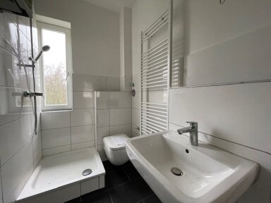 Wohnung zur Miete 409 € 3 Zimmer 60 m² 1. Geschoss Braunschweigstraße 23 Fedderwardergroden Wilhelmshaven 26388