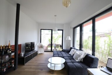 Terrassenwohnung zur Miete 900 € 2 Zimmer 49,5 m² Erdgeschoss Frankfurt 60598