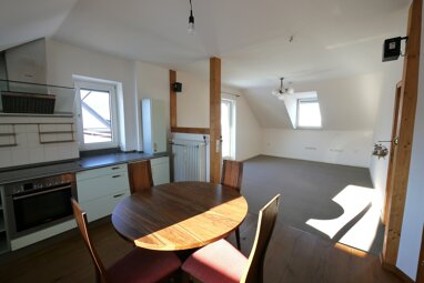 Wohnung zur Miete 850 € 3 Zimmer 90 m² 2. Geschoss Barbarastraße Bleidenstadt Taunusstein 65232