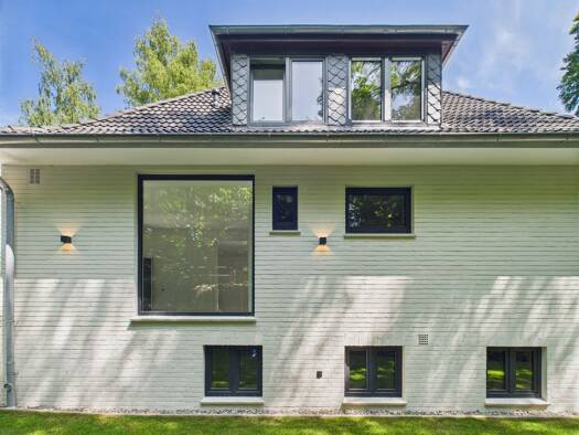 Haus zum Kauf provisionsfrei 2.379.000 € 7 Zimmer 424,6 m² 1.880 m² Grundstück frei ab sofort Am Bredenbek 21 Wohldorf-Ohlstedt Hamburg 22397