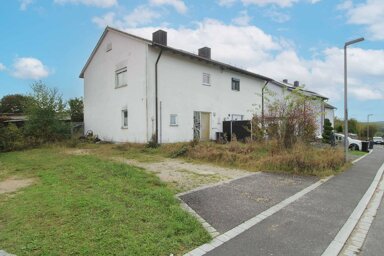 Doppelhaushälfte zum Kauf 140.000 € 5 Zimmer 118 m² 630 m² Grundstück Außengebiet Fuchsstein Amberg 92224