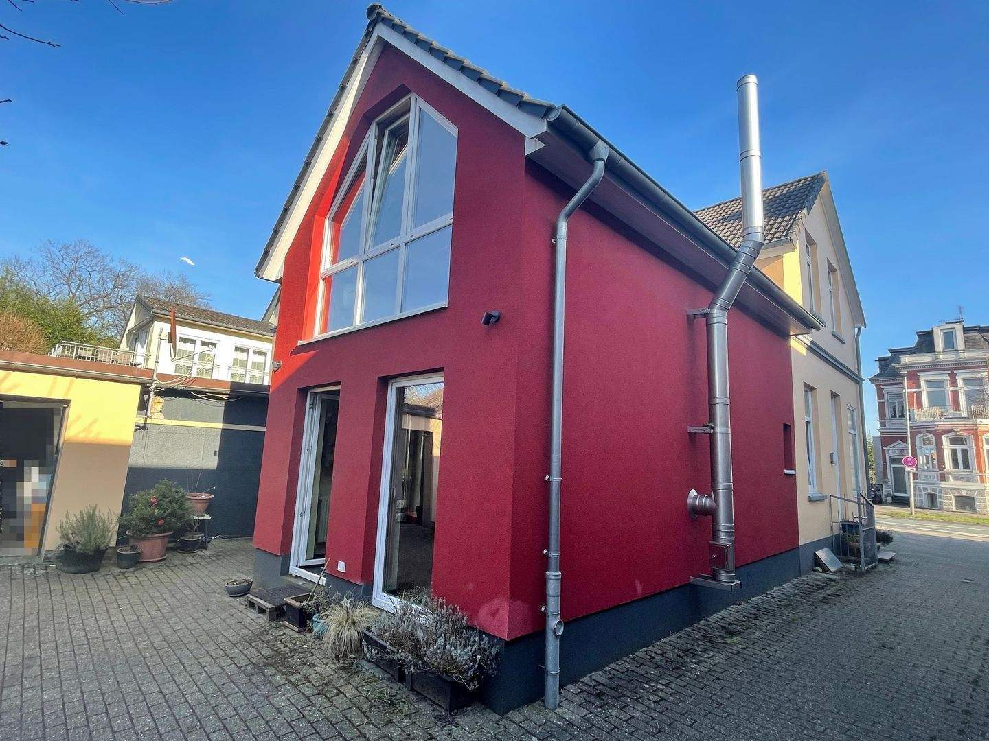 Immobilie in Oldenburg - Für Kapitalanleger - Rendite 7,23% - Zweifamilienhaus im Bürgereschviertel von Oldenburg - Bild 0