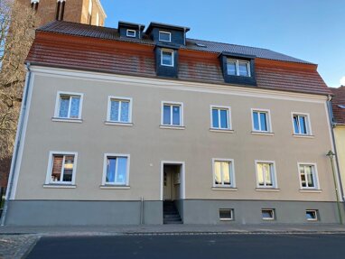 Haus zur Miete 600 € 1 Zimmer 60 m² Oberbaustr. 41, Hinterhof Altentreptow Altentreptow 17087