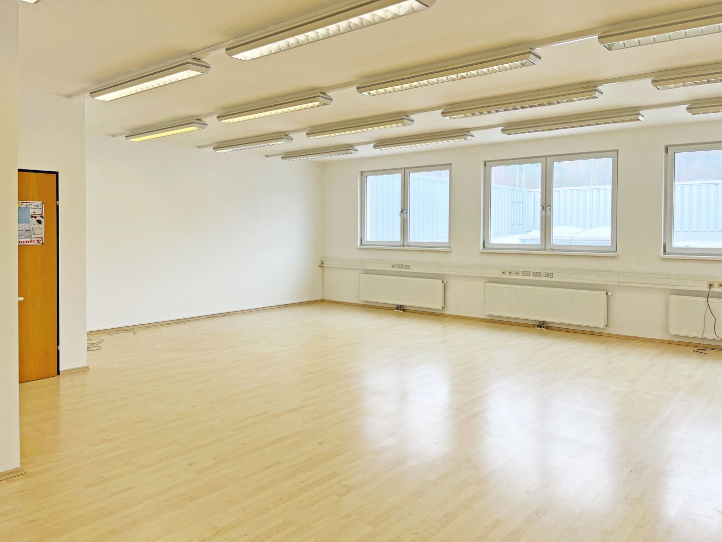 Bürofläche zur Miete 590,42 € 1 Zimmer 82 m²<br/>Bürofläche Pressbaum 3021