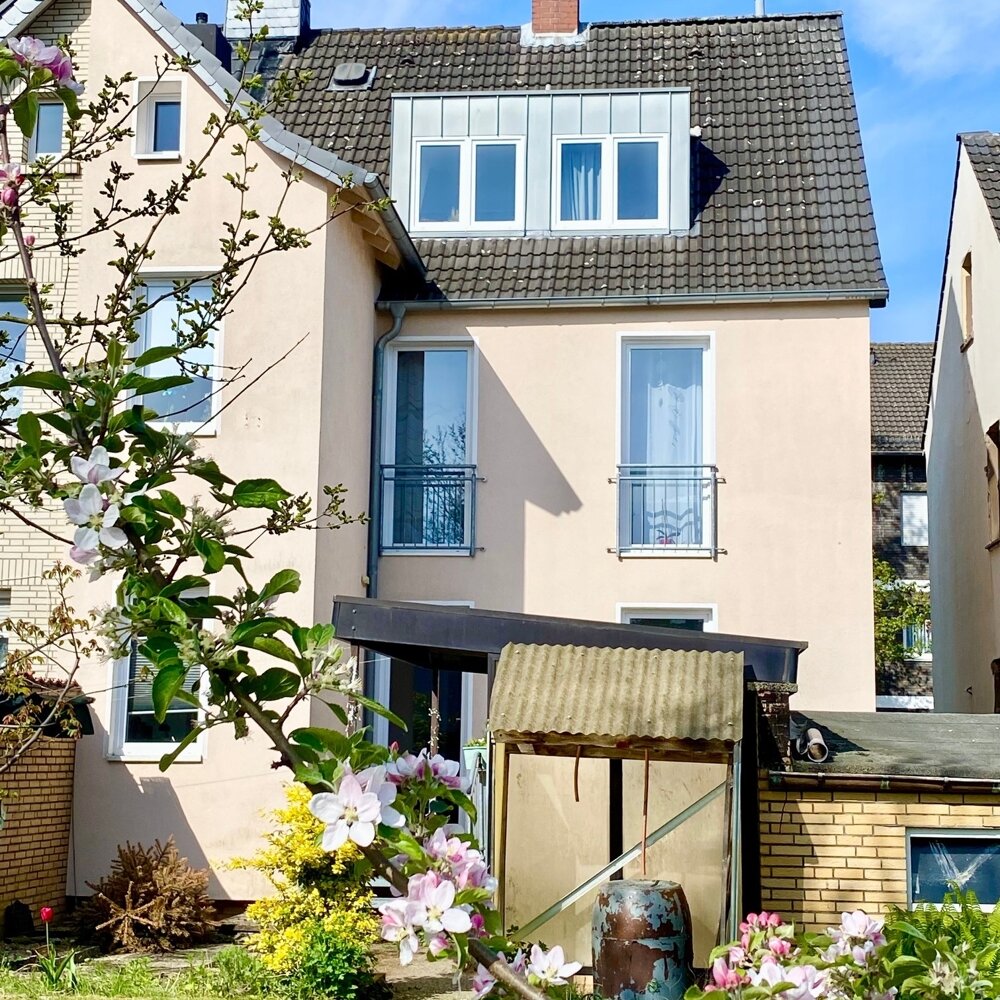 Mehrfamilienhaus zum Kauf 373.000 € 6 Zimmer 134,4 m²<br/>Wohnfläche 316 m²<br/>Grundstück Schinkel 106 Osnabrück 49084