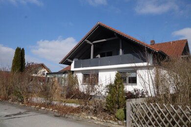 Haus zum Kauf 495.000 € 7 Zimmer 252 m² 785 m² Grundstück frei ab sofort Wiesenfelden Wiesenfelden 94344