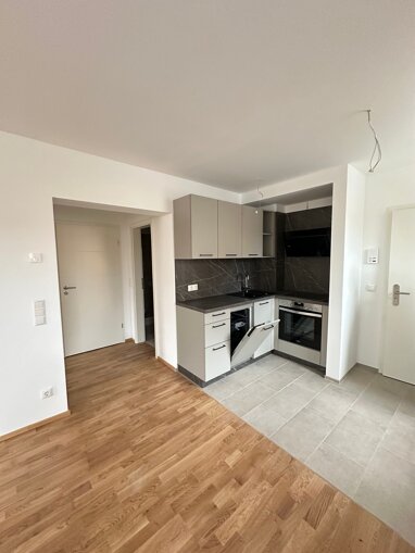 Wohnung zur Miete 499 € 2 Zimmer 45,2 m² Erdgeschoss Coswig 01640