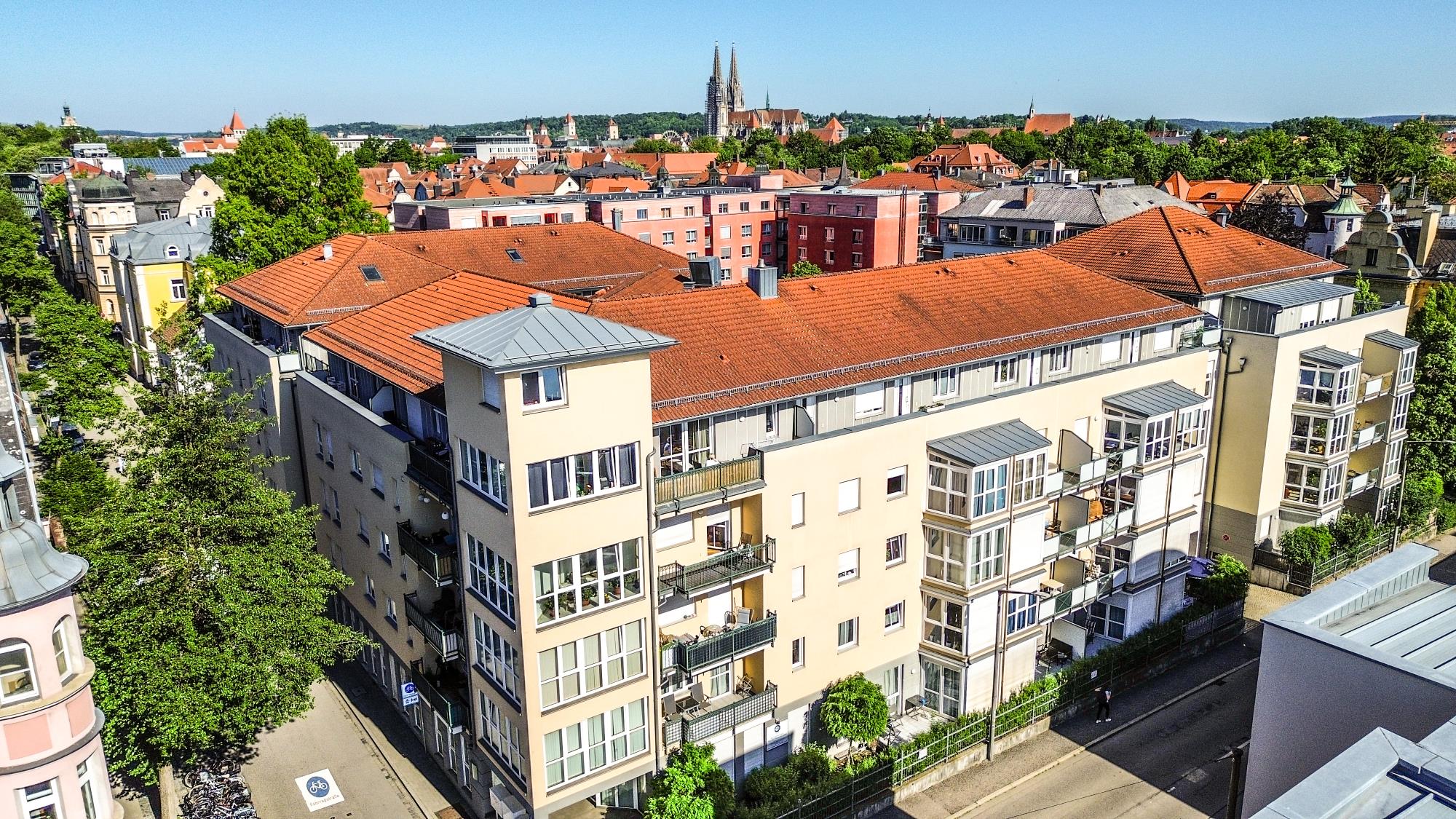 Wohnung zum Kauf 229.900 € 2 Zimmer 47 m²<br/>Wohnfläche 2. Stock<br/>Geschoss Bahnhofsviertel Regensburg 93047