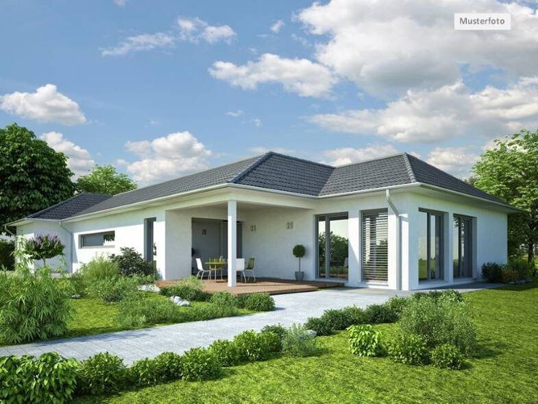 Haus zur Zwangsversteigerung provisionsfrei 109.000 € 151 m² 370 m² Grundstück Reher Aerzen 31855
