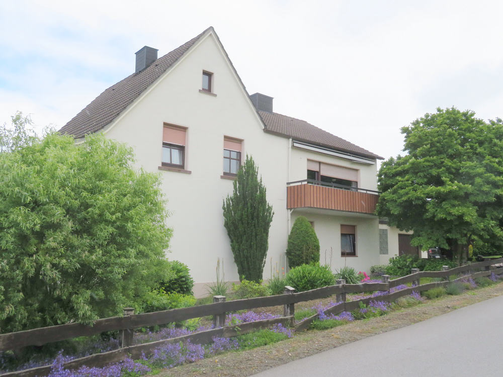 Einfamilienhaus zum Kauf 258.000 € 6 Zimmer 170 m²<br/>Wohnfläche 751 m²<br/>Grundstück Löhne-Ort Löhne 32584