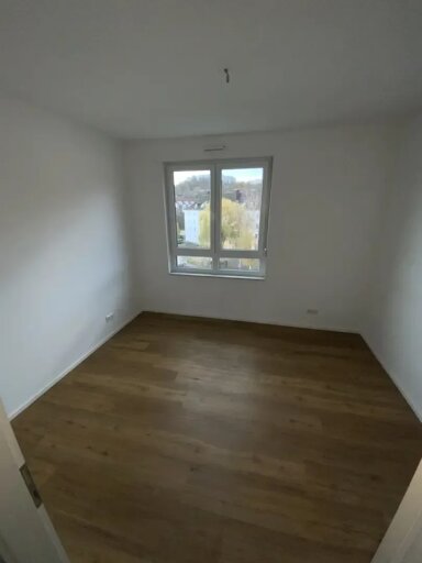 Wohnung zur Miete 700 € 4 Zimmer 129 m² Magdalenenhäuser Weg 20F Silhöfer Aue Wetzlar 35578