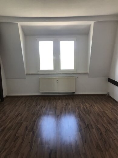 Wohnung zur Miete 610 € 94 m² Zappendorf Salzatal 06198