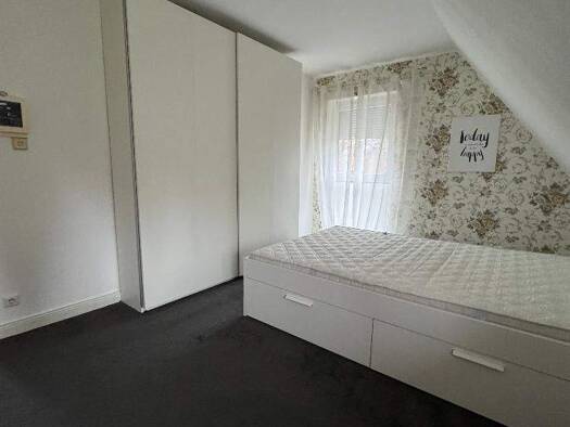 Wohnung zur Miete 445 € 4 Zimmer 18 m² Stör Neumünster 24539