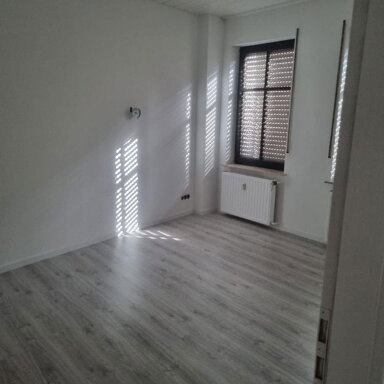 Wohnung zur Miete 1.050 € 4 Zimmer 87 m² EG Hauptstr. 95 Neuenhausen Grevenbroich 41517