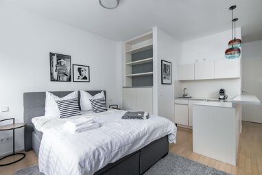 Wohnung zur Miete Wohnen auf Zeit 1.699 € 1 Zimmer 25 m² frei ab 01.08.2024 Mariannenplatz Kreuzberg Berlin 10997
