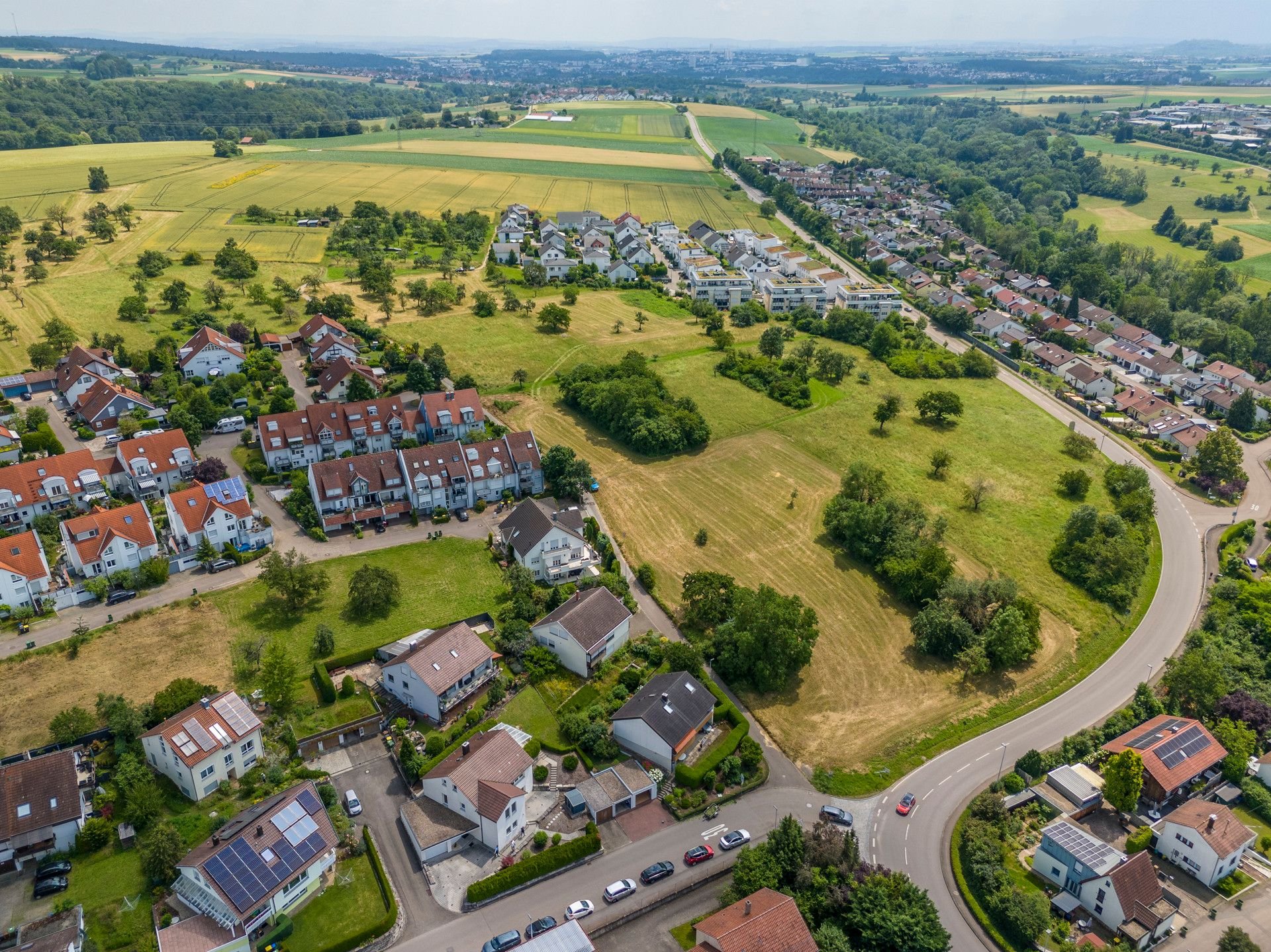 Einfamilienhaus zum Kauf 669.000 € 9 Zimmer 192,5 m²<br/>Wohnfläche 659 m²<br/>Grundstück Kleinsachsenheim Sachsenheim / Kleinsachsenheim 74343