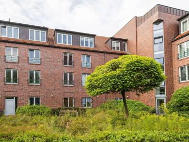 Wohnung zur Miete 704 € 4 Zimmer 97,1 m² 1. Geschoss Wilhelmshaven 26382