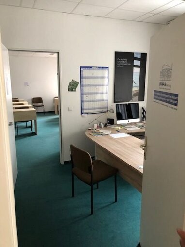 Bürofläche zur Miete Provisionsfrei 460 € 1 Zimmer 40,6 m² Bürofläche Biegenstraße 2 - 4 Kliniksviertel Marburg 35037
