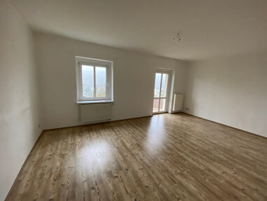 Apartment zur Miete 450 € 3 Zimmer 92 m² Gartenstr. 25c Berga Berga 07980