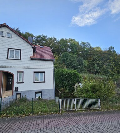 Haus zum Kauf 119.000 € 4 Zimmer 100 m² 845 m² Grundstück frei ab sofort Waltershausen Waltershausen 99880