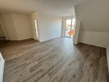 Wohnung zur Miete 590 € 3 Zimmer 84 m² 4. Geschoss frei ab sofort Morgenstraße 40 Nicolaiplatz Magdeburg 39124