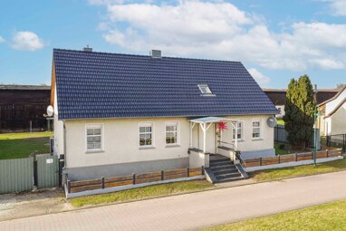 Einfamilienhaus zum Kauf 175.000 € 6 Zimmer 167,3 m² 3.120,3 m² Grundstück Wartin Casekow 16306