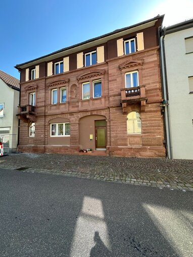 Wohnung zur Miete 590 € 5 Zimmer 107 m² 3. Geschoss Hauptstraße 37 Niederstetten Niederstetten 97996