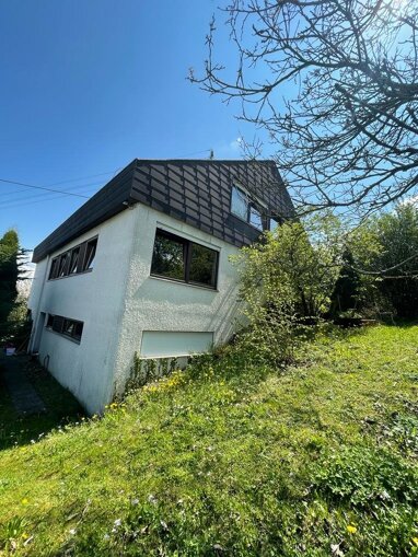 Einfamilienhaus zum Kauf 699.000 € 9,5 Zimmer 235 m² 1.000 m² Grundstück frei ab sofort Woertzstraße 11 Waldenbuch 71111