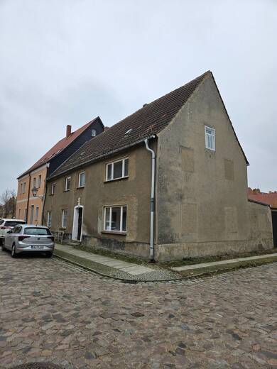 Haus zur Miete 735 € 9 Zimmer 150 m² 300 m² Grundstück frei ab sofort Kamitz Mühlberg/Elbe 04886