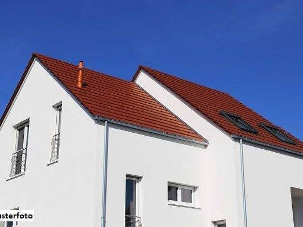 Mehrfamilienhaus zum Kauf 56.000 € 499 m² 1.268 m² Grundstück Arneburg 39596