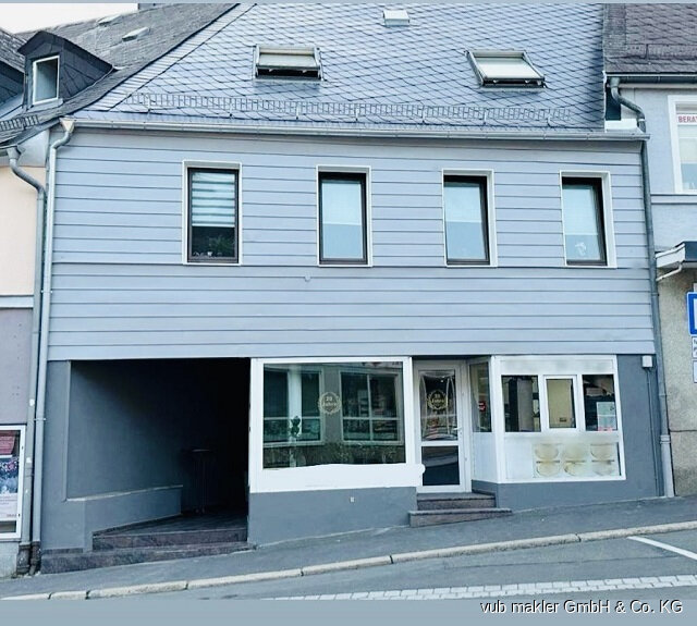 Haus zum Kauf 260.000 € 5 Zimmer 205 m²<br/>Wohnfläche Münchberg Münchberg 95213