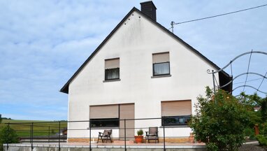 Einfamilienhaus zum Kauf 244.000 € 6 Zimmer 122 m² 1.670 m² Grundstück Lampaden 54316
