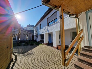 Doppelhaushälfte zum Kauf 229.000 € 6,5 Zimmer 192 m² 454 m² Grundstück Bad Wildungen Bad Wildungen 34537