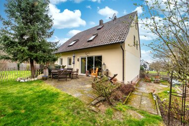 Haus zum Kauf 9 Zimmer 219 m² 558 m² Grundstück Mittelehrenbach Leutenbach 91359