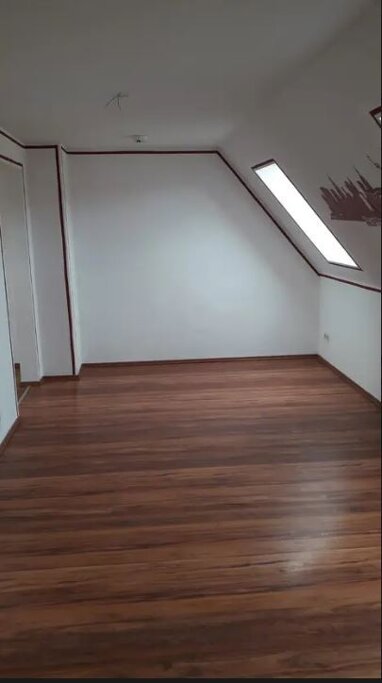 Wohnung zur Miete 355 € 2 Zimmer 64,6 m² 2. Geschoss Brüder Lang Str. 7 Bitterfeld Bitterfeld-Wolfen 06749